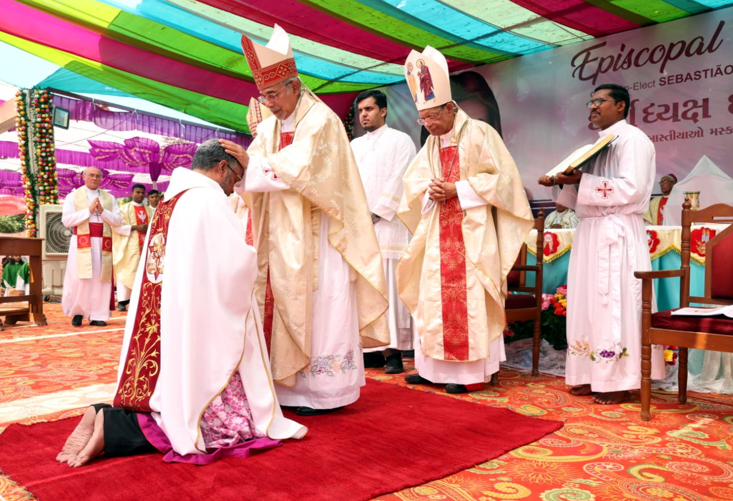 The Goan EveryDay: Goan Ordained Bishop Of Baroda