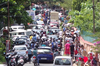 New academic year begins in Margao, but traffic issues remain unresolved
