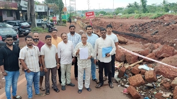 Locals protest against NHAI works after   sudden closure of 60-year-old MDR road