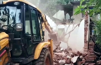 Three illegal tourist rooms demolished at Patnem