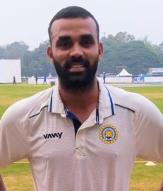 ﻿Snehal scores century as Goa pile up 322/3 on Day 1 against Mizoram