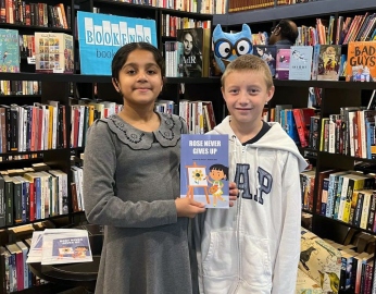 9-yr-old lauded at book signing event in Dubai