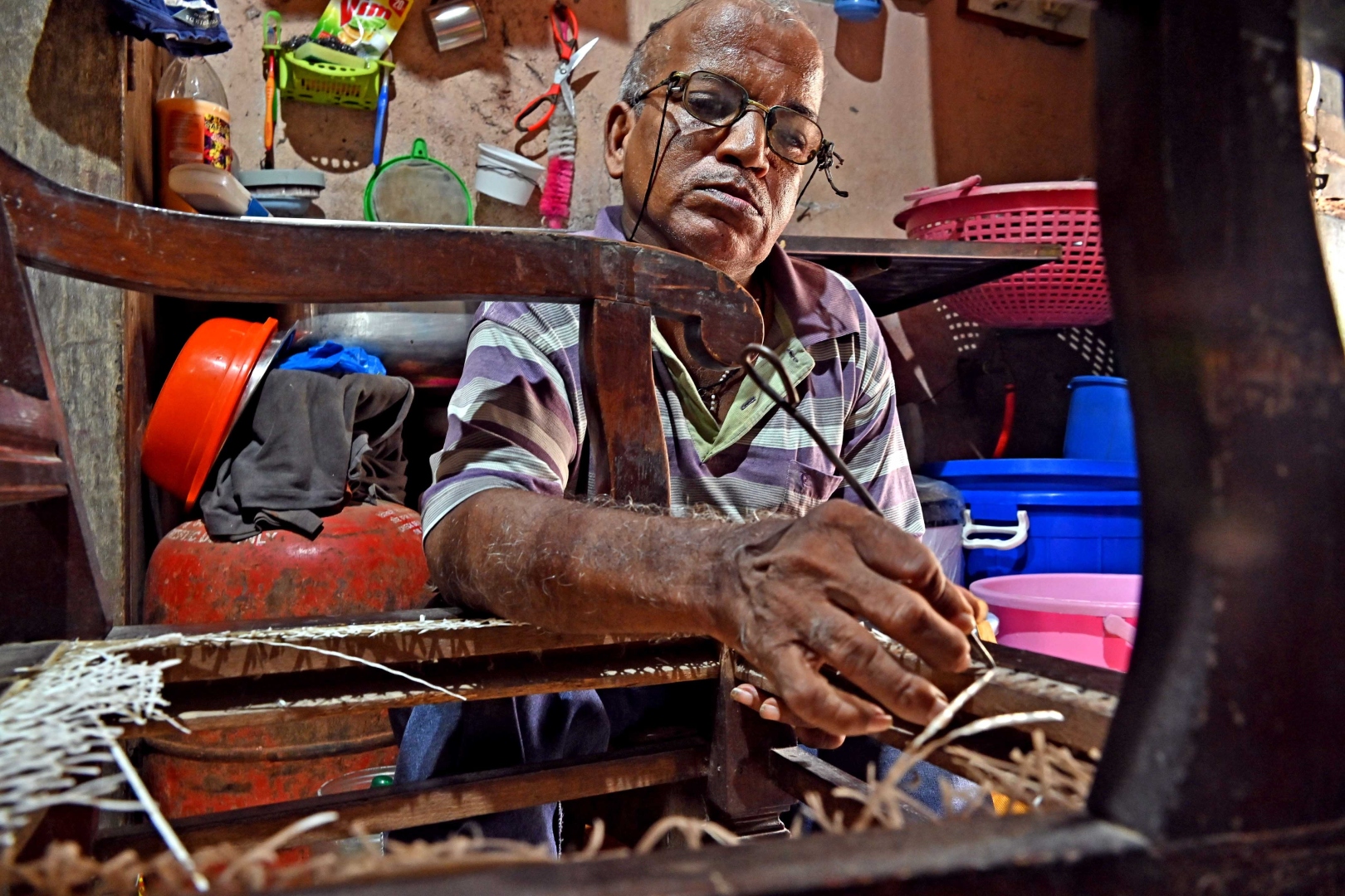 THE GOAN XTRA-SPECIAL: This physically challenged Goan weaves together a dying art to make a living