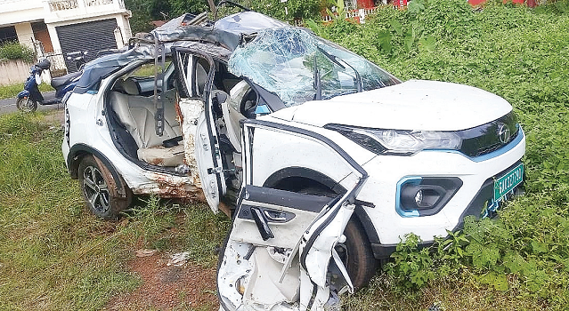 The Goan EveryDay: 3 young lives snuffed out in ghastly mishap at Porvorim