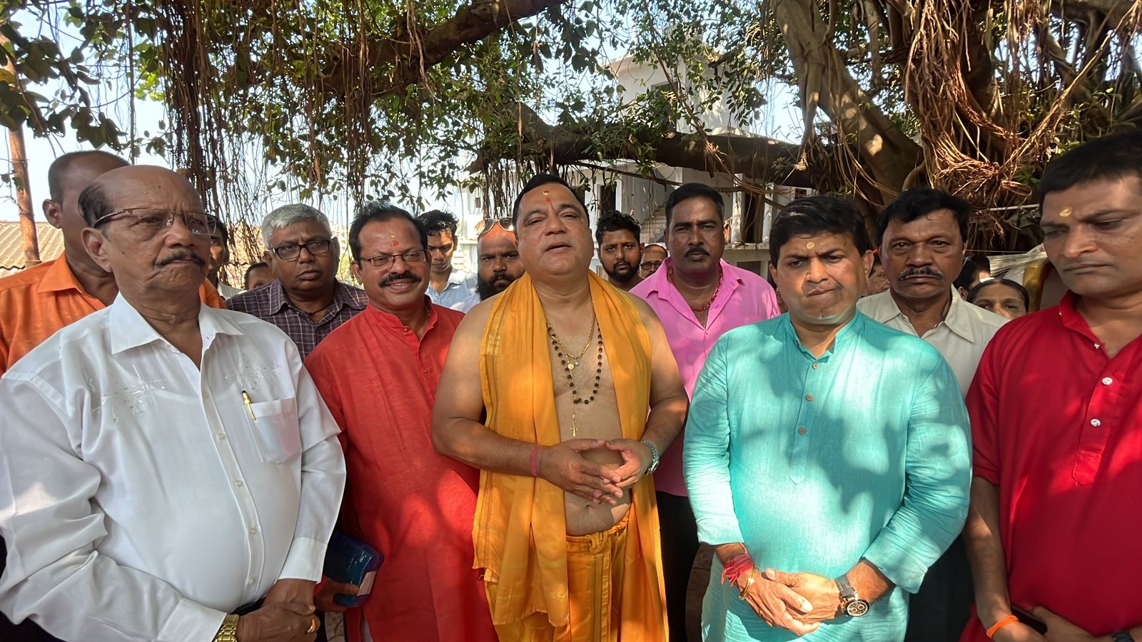 Minister lays stone for   new Brahman Temple