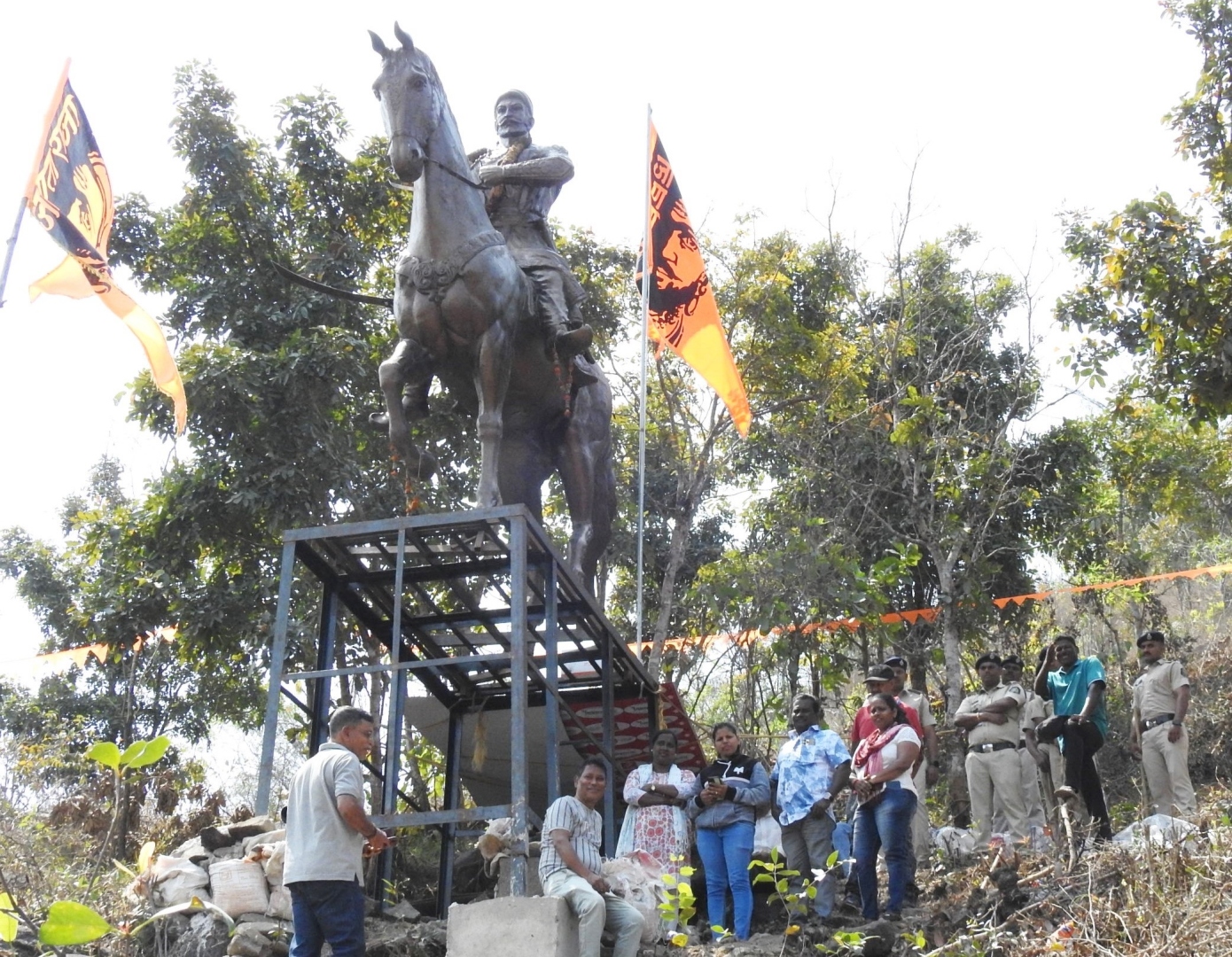 Sao Jose de Areal panchayat inspects controversial site of Shivaji statue