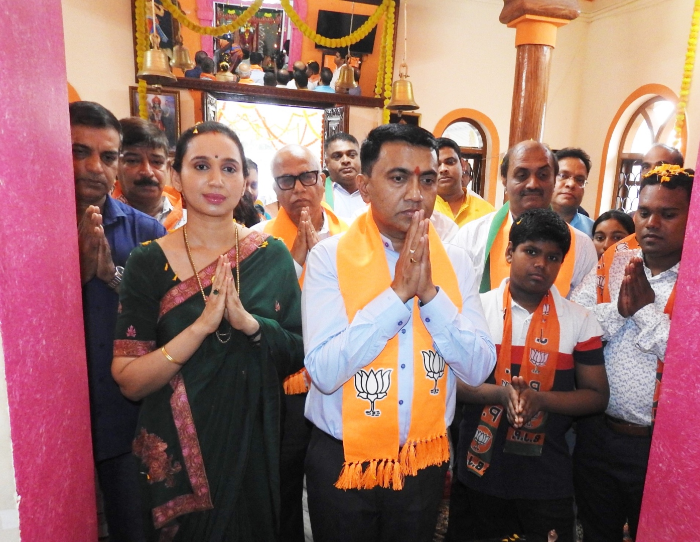 BJP South Goa candidate receives grand welcome at ancestral home in Assolna