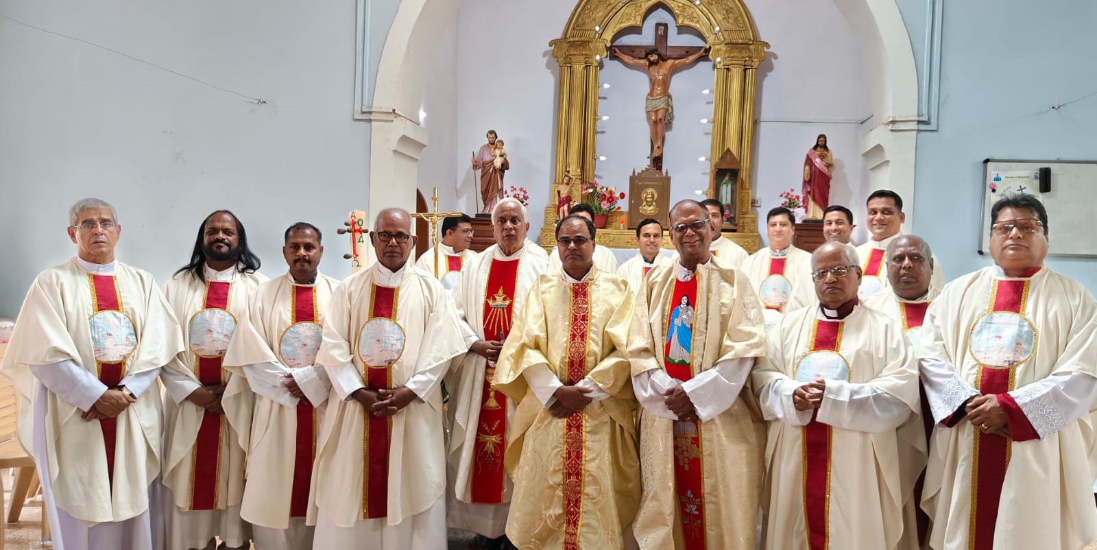 Sindhudurg Bishop praises role of priests in shaping people