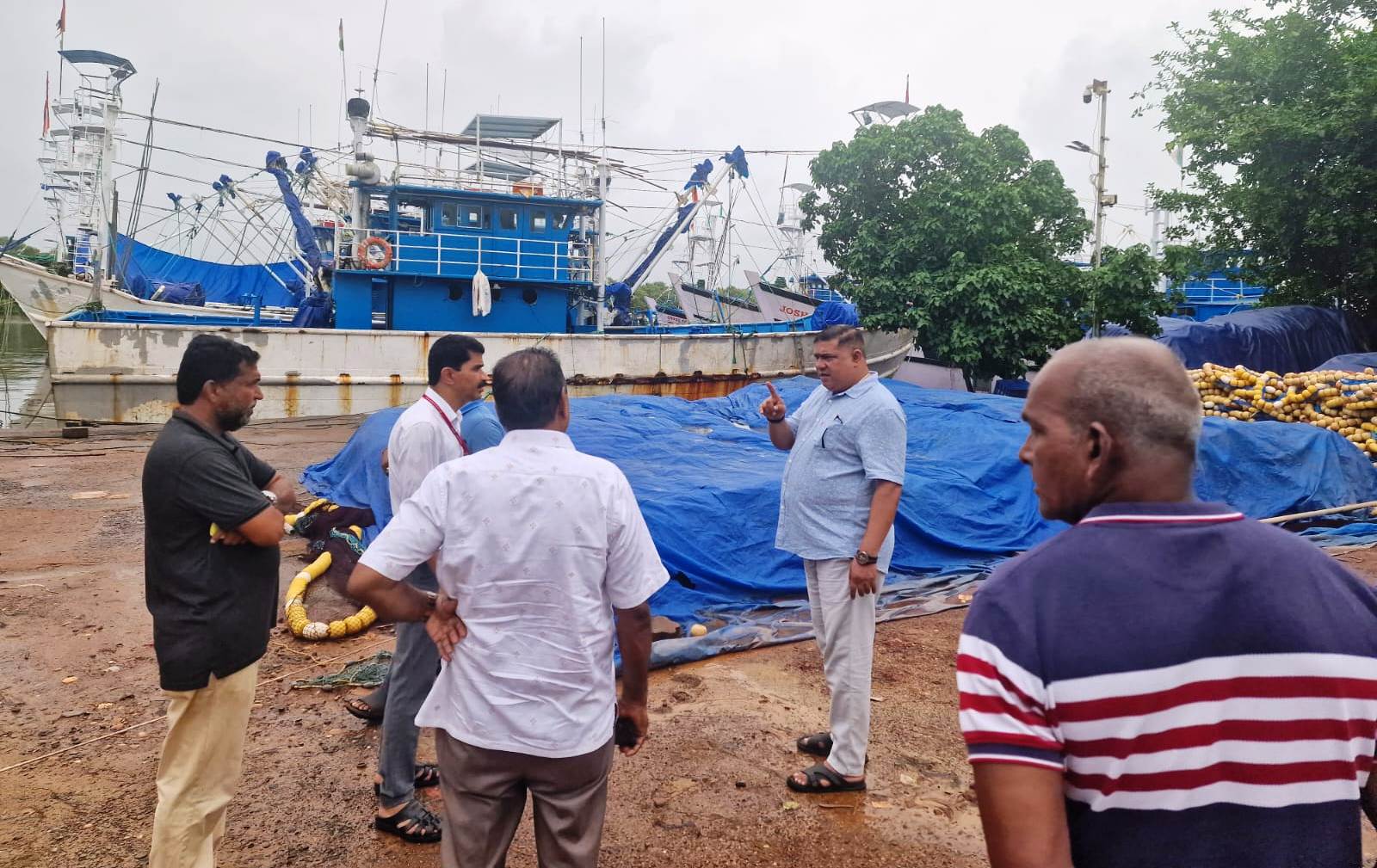 Cavelossim p’yat inspects fishing jetty to address  mosquito breeding risks