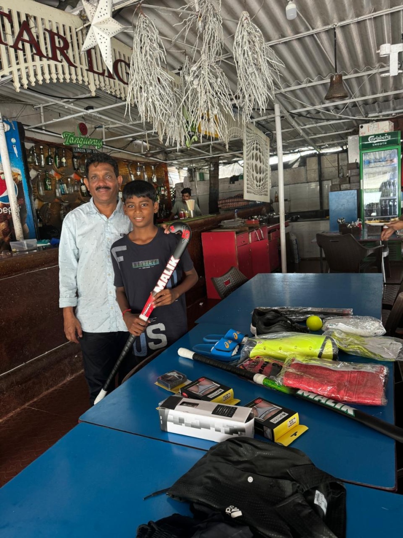 ﻿Goa’s sub-junior player Ansh gets full hockey kit from Olympian Joaquim