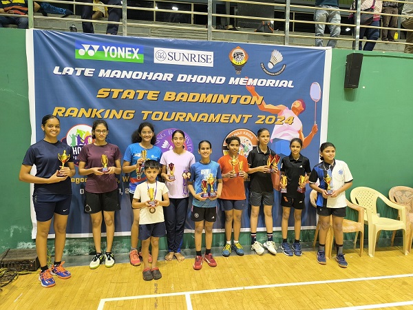 ﻿Komal, Pragya, Astha, Jewel win double crowns