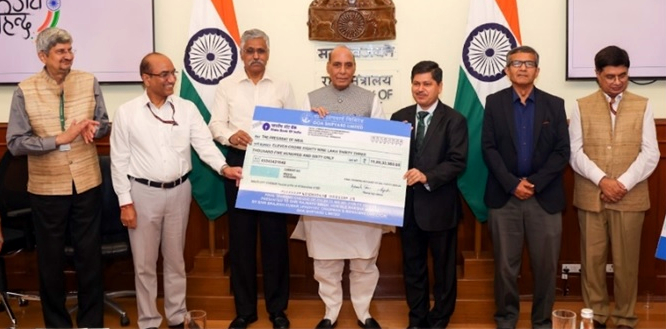 GSM presents Rs 11.89 crore to defence minister for FY