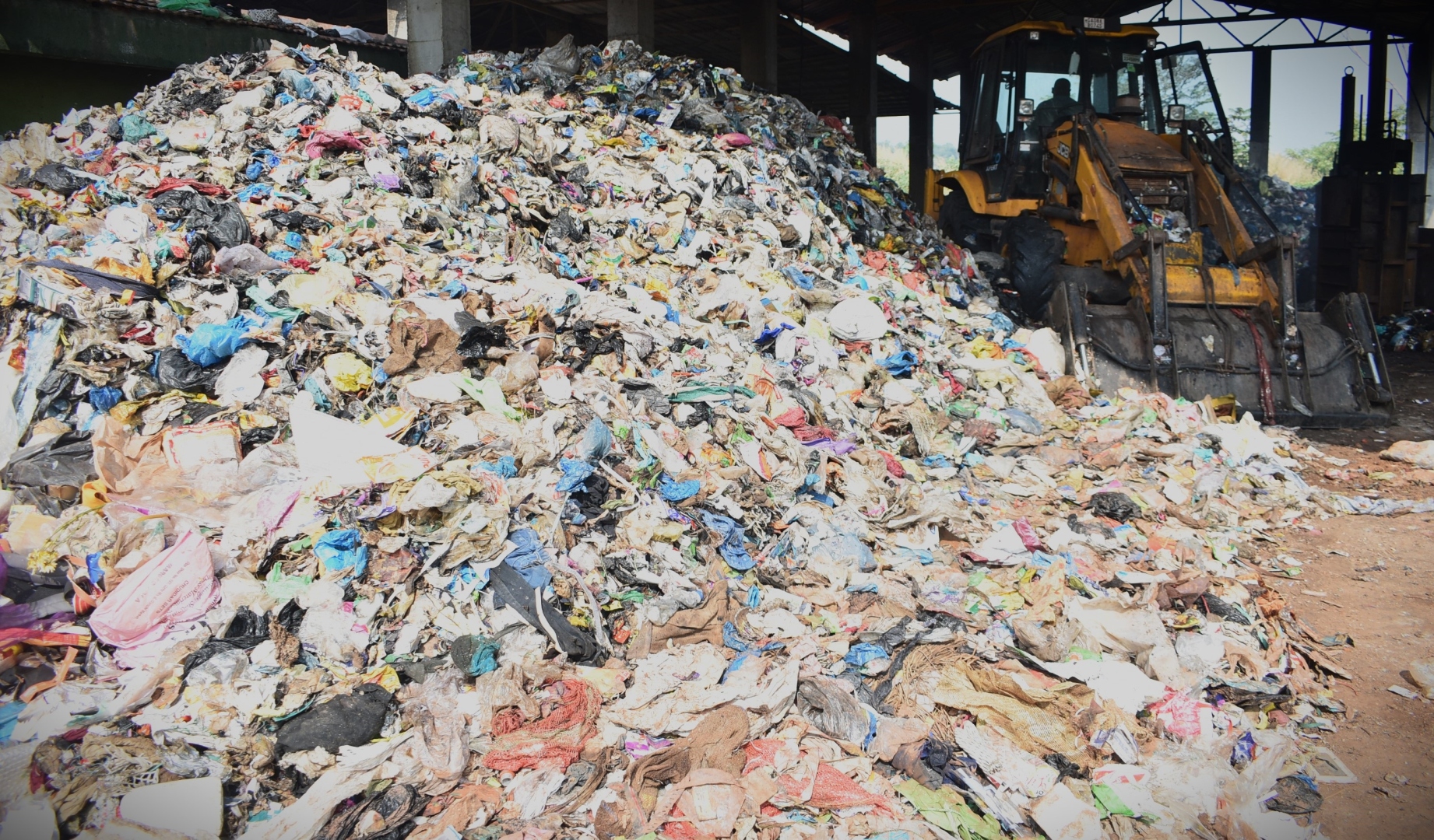 Administrative blunders trigger another waste crisis at Sonsodo