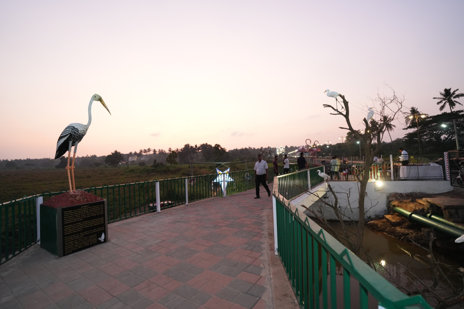 Calangute panchayat spreads Christmas   cheer, gifts 1-km walkway to village