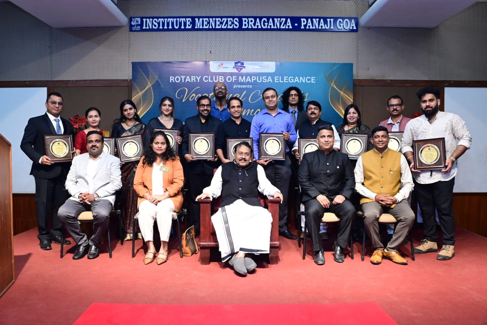 Governor honours promoters of Konkani at Vocational Awards