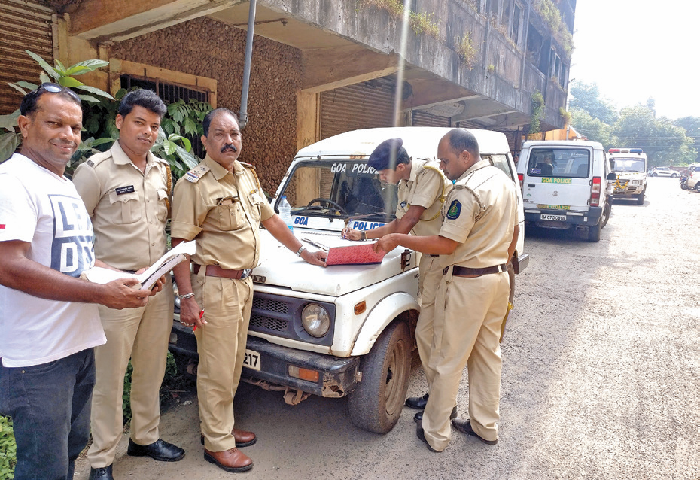 Police motor transport dept conducts vehicles check of Vasco office