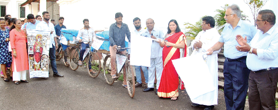 Now, identify your Goan  baker by looking at his cycle