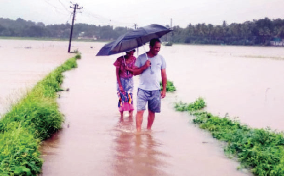 Divar ferry ramp submerges