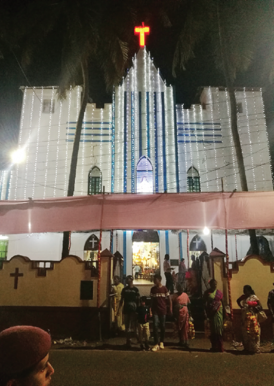 Hundreds throng Chaudi in Canacona for St Theresa de Jesus church feast