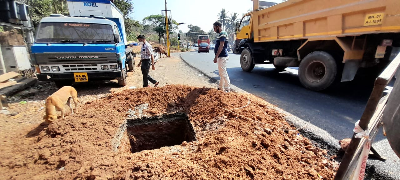 Panch gets CCTV pole moved from Chimbel Junction