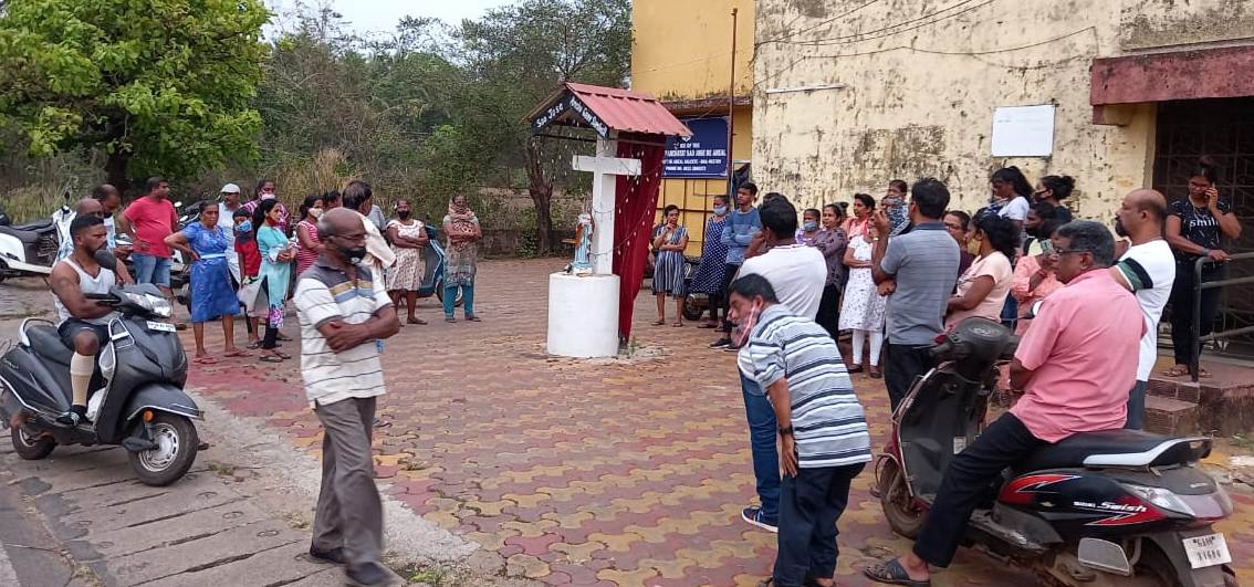 Miscreants desecrate religious idols at Sao Jose de Areal