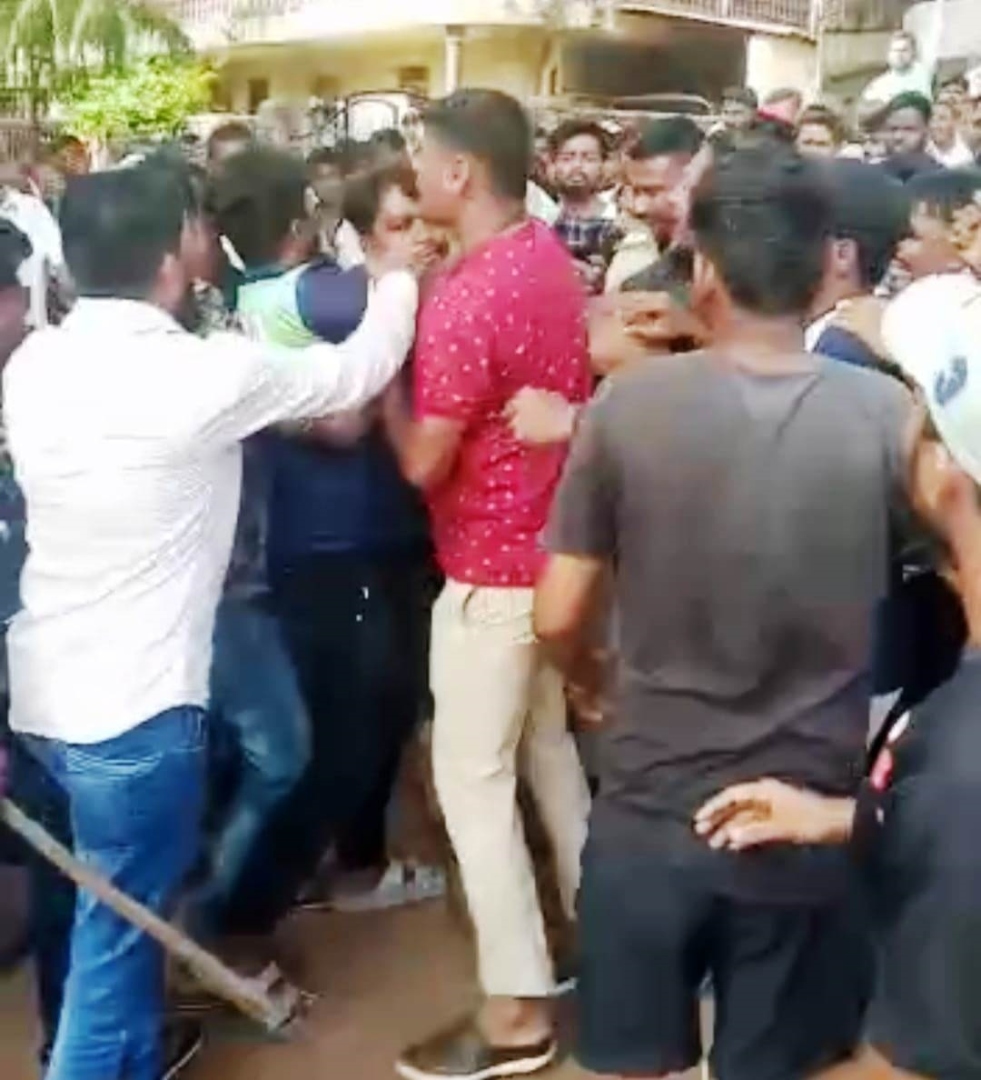 Tension at Moti Dongor after mob thrashes man alleging kidnapping bid