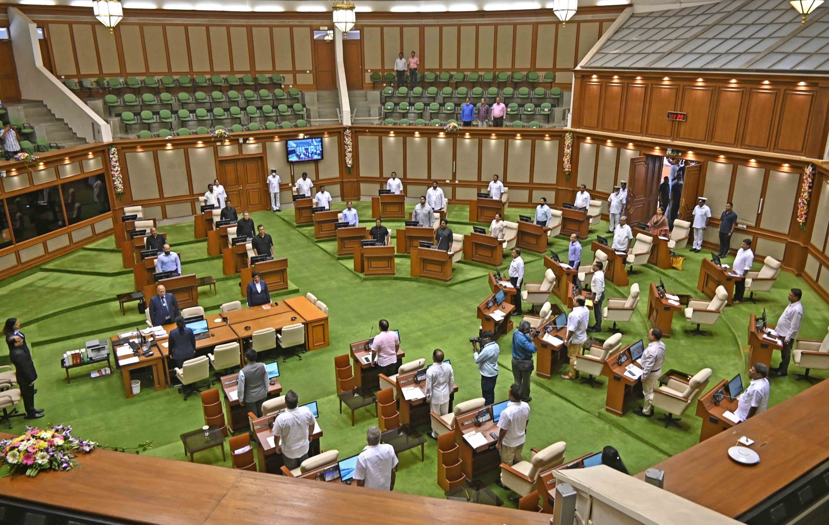 POWER PLAY: GOVT V/S OPPOSITION