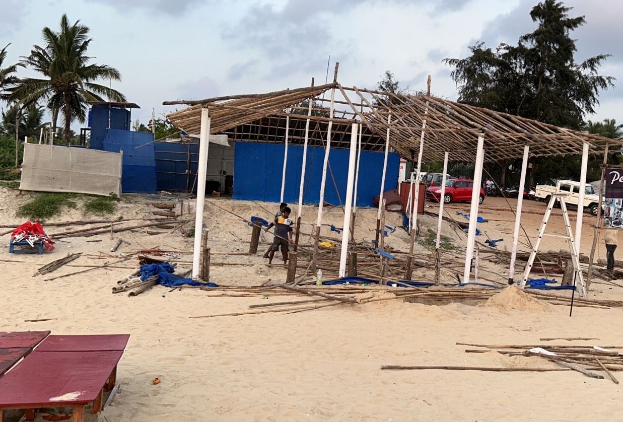 As shack season draws to a close, owners start removing structures