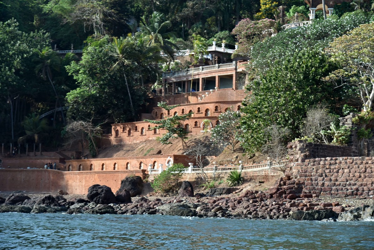 Construction work at Jimmy Gazdar’s  Aguada residence under the lens